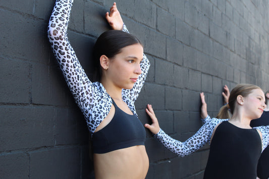 REBELLION LEOPARD SHRUG